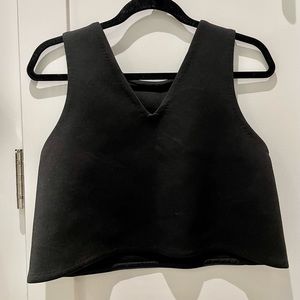 Club Monaco Cropped Sleeveless Shirt (high quality)